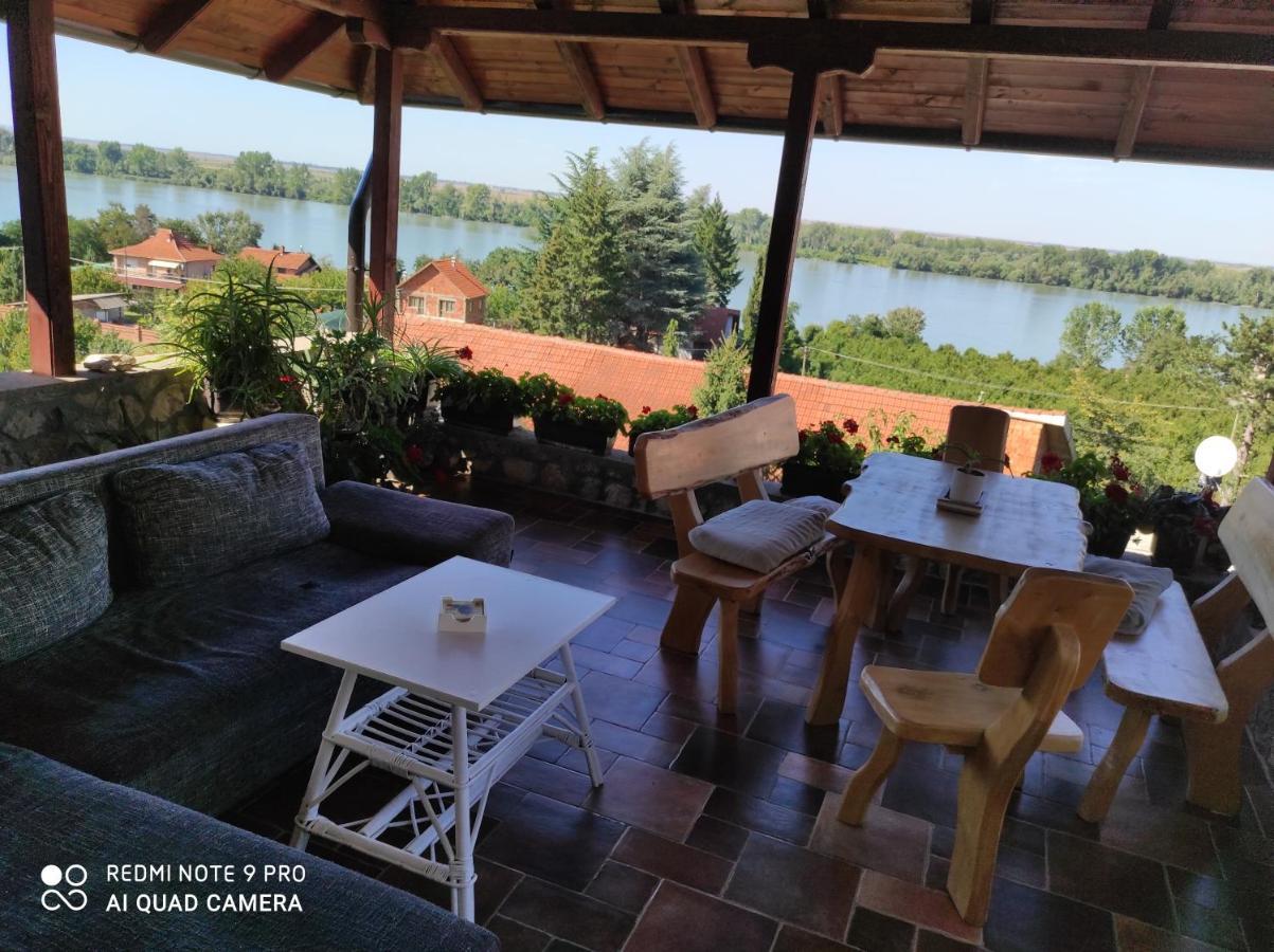 Hostelche Guest House Σμεντέρεβο Εξωτερικό φωτογραφία