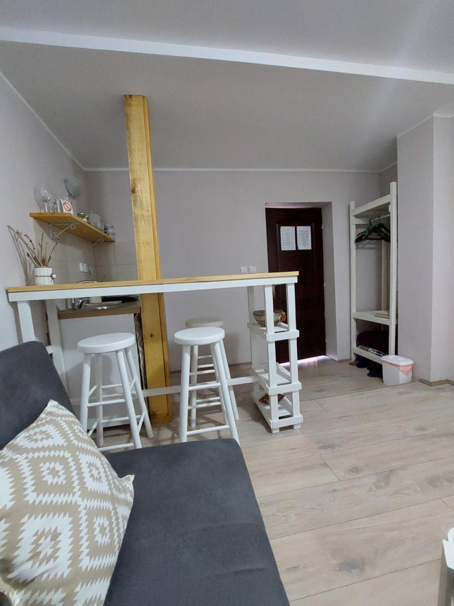 Hostelche Guest House Σμεντέρεβο Δωμάτιο φωτογραφία
